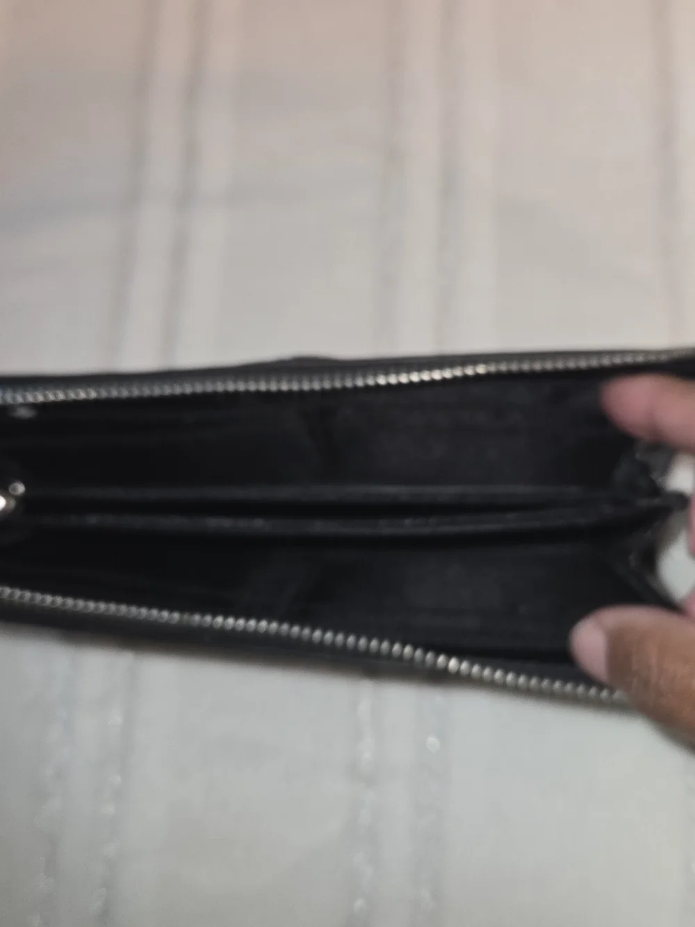 Coach Leather Black Signature Zip Wallet